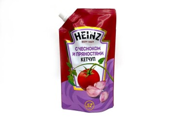 Хайнц Кетчуп 320г д/п Россия (с чесноком и пряностями)