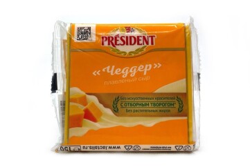 Президент Сыр плавленый ломтевой 40% 150г Россия (чеддер)